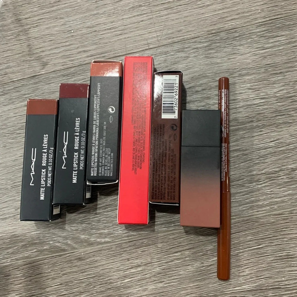 MAC Cosmetics Other - Mac huda beauty lipstick bundle whirl soar velvet teddy